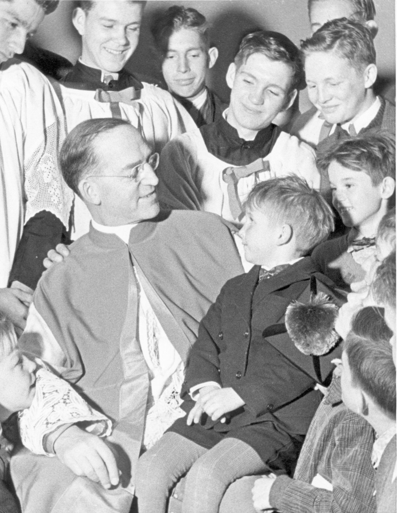 FR FLANIGAN W/BOYS (copy)